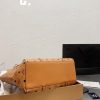 MCM(エム シー エム)アウトレット人気 レディースショッピングバッグ