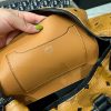 MCM(エム シー エム)アウトレット大容量ハンドバッグ