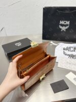 MCM(エム シー エム)皮革 格安人気新作ショルダーバッグ レディース