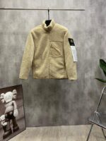 Stone Island芸能人激安輸入新品ウール生地ジャケット