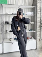 ストーンアイランド芸能人輸入激安 新品 レディースダウンジャケット A559