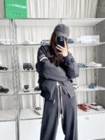 ストーンアイランド芸能人輸入激安 新品 レディースダウンジャケット A559