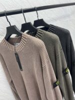 Stone Island激安輸入イタリア 安いメンズクルーネックニット