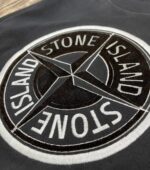 ストーンアイランド（STONE ISLAND）芸能人激安輸入男女兼用刺繍パーカー