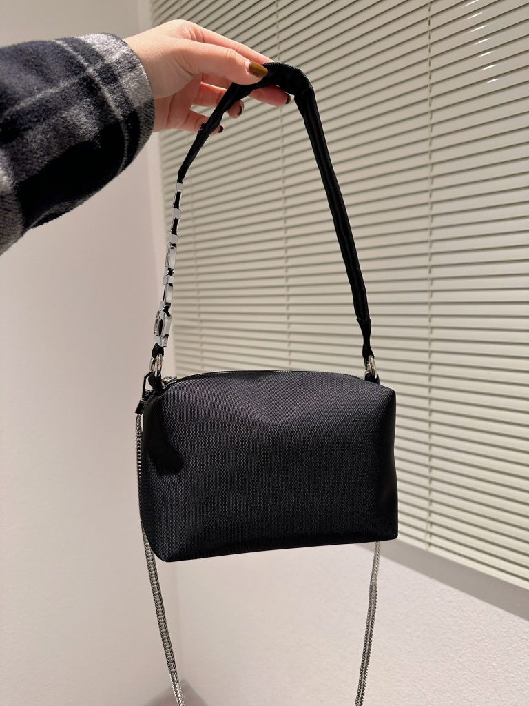 alexander wangスーパーコピー新作トートバッグ