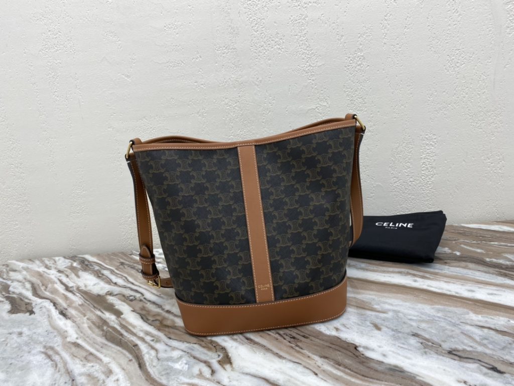 CELINE(セリーヌ)アウトレットn級ショルダーバッグ