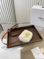 CELINE(セリーヌ)オンラインスーパーn級ウィメンズ毛皮のバッグminiハンドバッグ