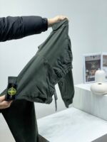 人気ブランド 服安く 買うStone Islandメンズカーゴパンツ