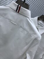 トム ブラウンjapan人気ブランド 服後払い白シャツメンズ