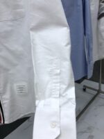thom browne白シャツ秋冬新作偽物安く 買う