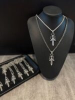 クロムハーツ コピー ペーパー チェーン ダブルダガー ダガーチャームネックレス