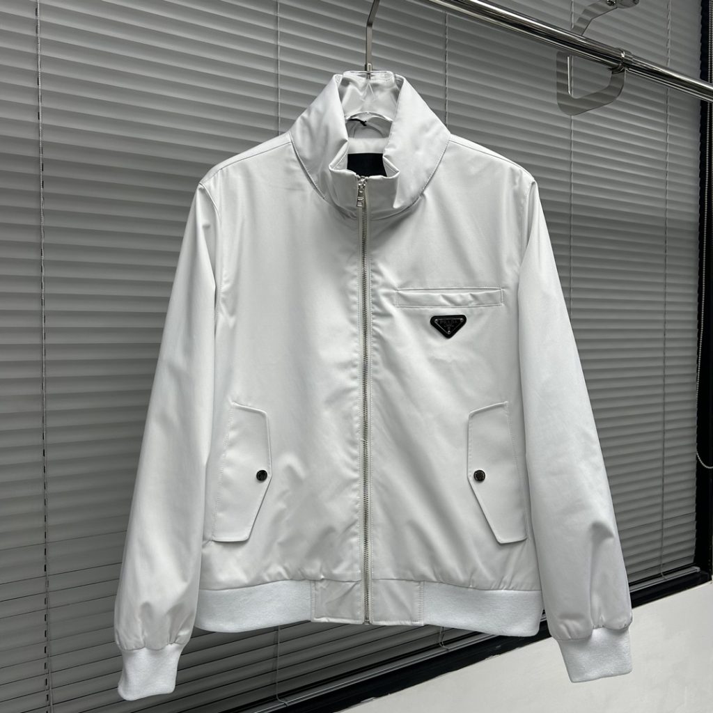 PRADA(プラダ )偽物人気 り 外套 激安通販