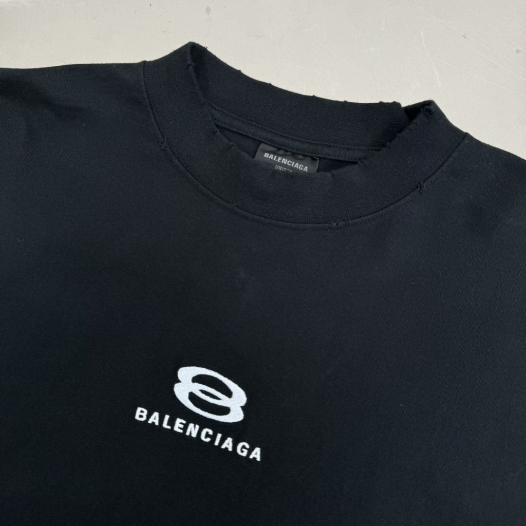 BALENCIAGA(バレンシアガ)コピー100% コットン 刺繍Tシャツ