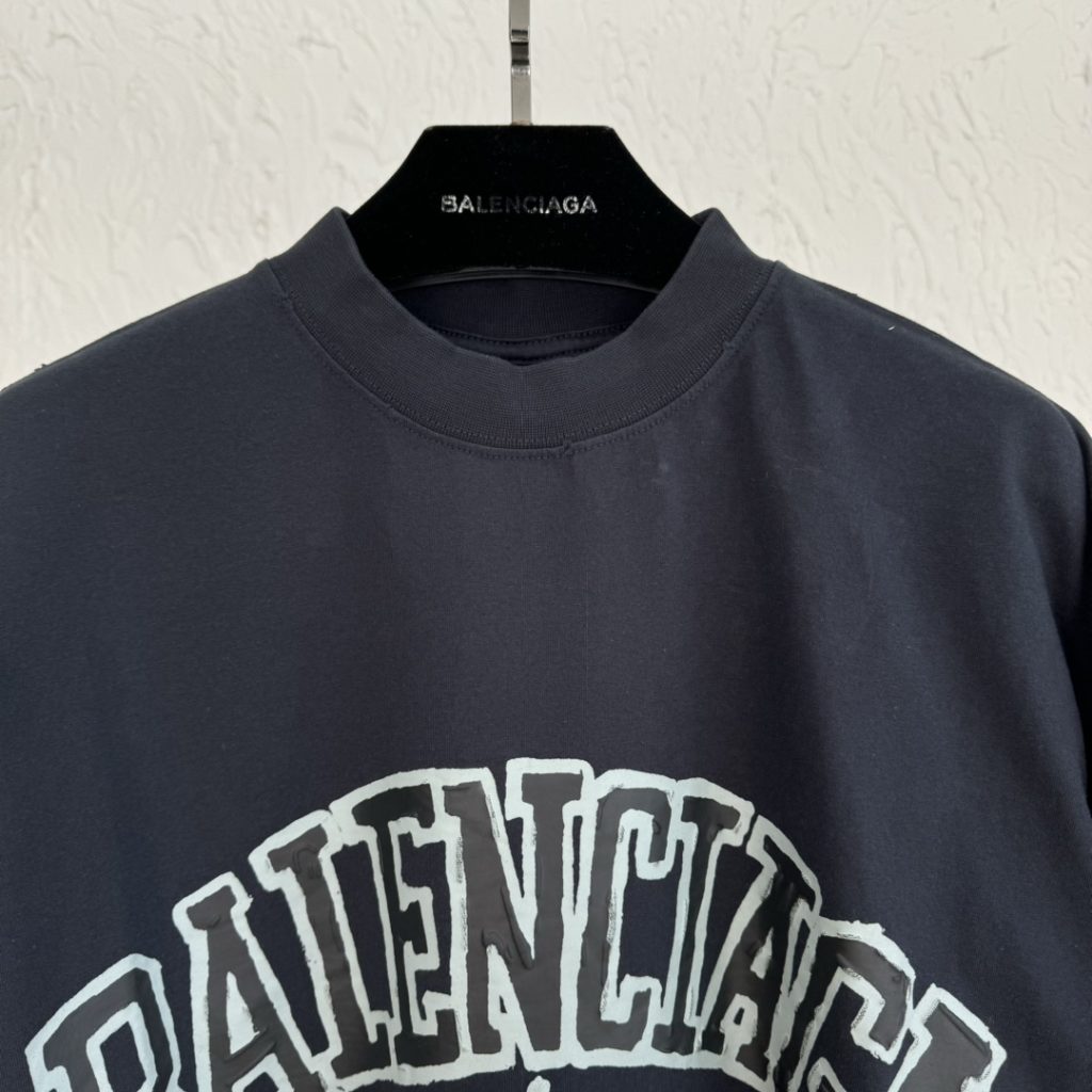 BALENCIAGA(バレンシアガ)コピープリント半袖Tシャツ