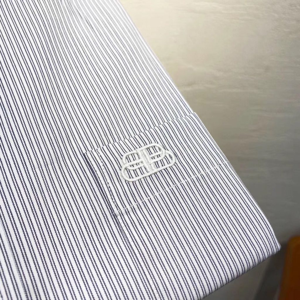 BALENCIAGA(バレンシアガ)コピー2024新作ストライプシャツ
