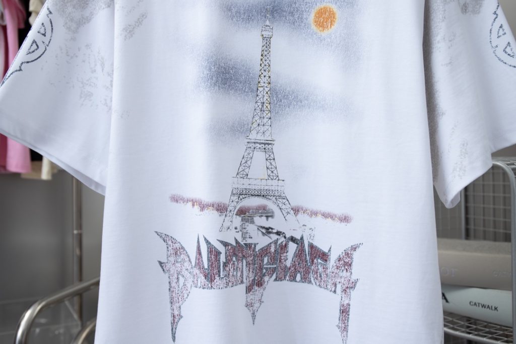 BALENCIAGA(バレンシアガ)スーパーコピー2024 人気新作プリント半袖Tシャツ