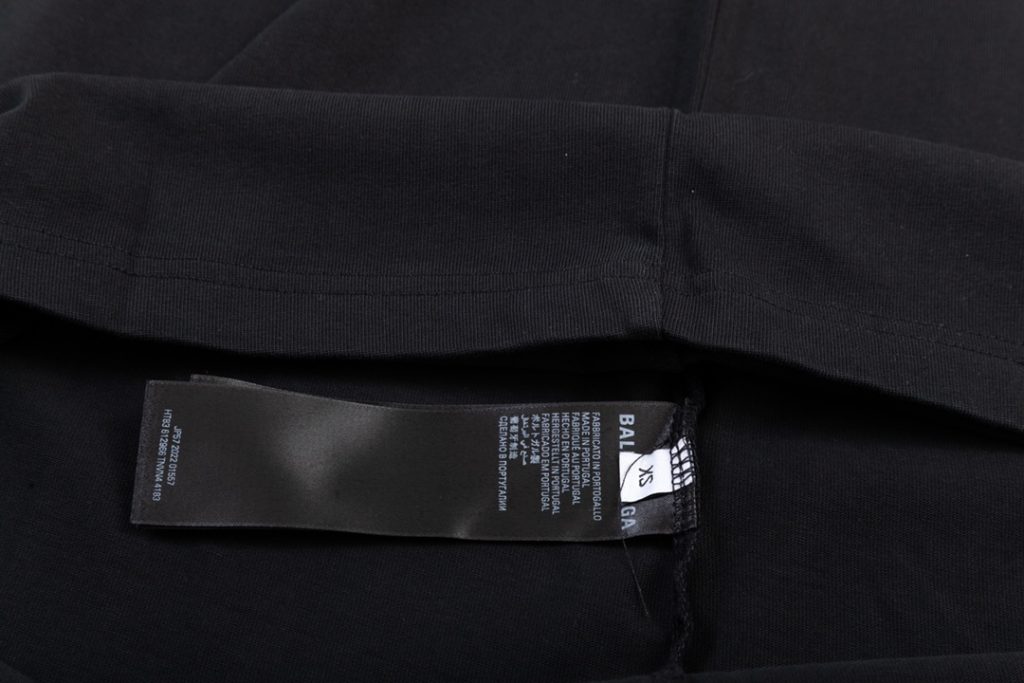 BALENCIAGA男女兼用ファッショングラフィティ半袖Tシャツ
