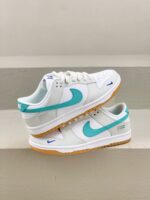 Supreme（シュプリーム）x Nike By You SB Dunk Low Retro SPスニーカーコピー