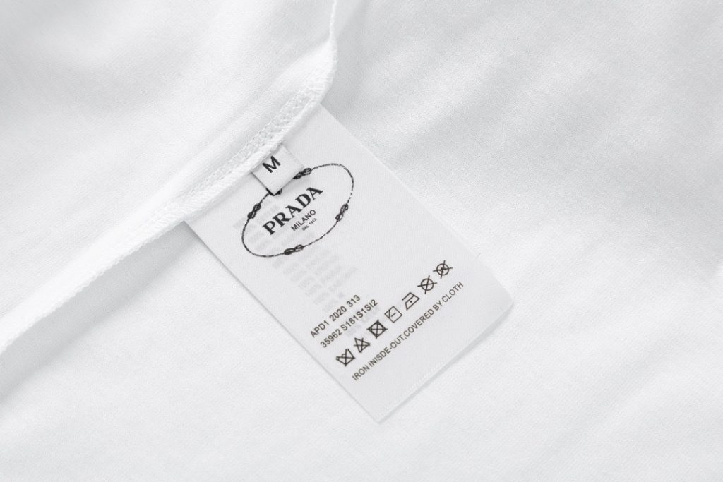 PRADA (プラ ダ)100%コットンアルファベット プリント男女兼用 半袖Tシャツスーパーコピー