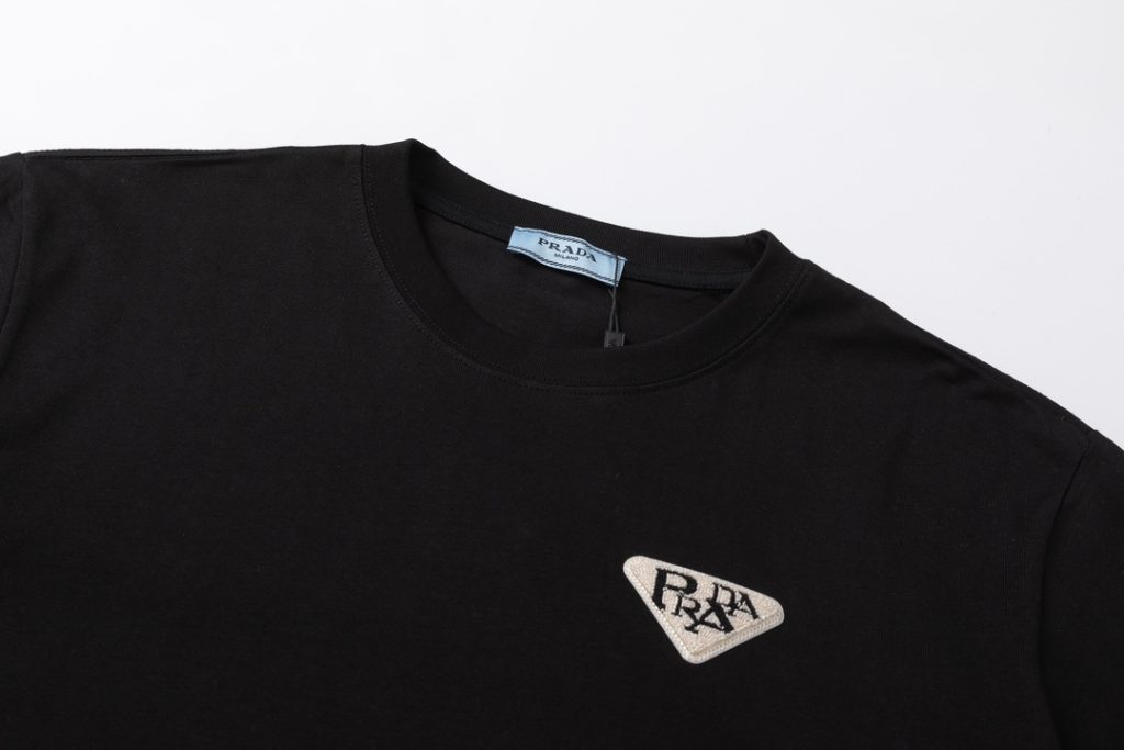PRADA (プラ ダ)100%コットンアルファベット プリント男女兼用 半袖Tシャツスーパーコピー