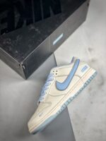 Supreme x Nk SB Dunk Lowスカイブルーコラボロートップスニーカー