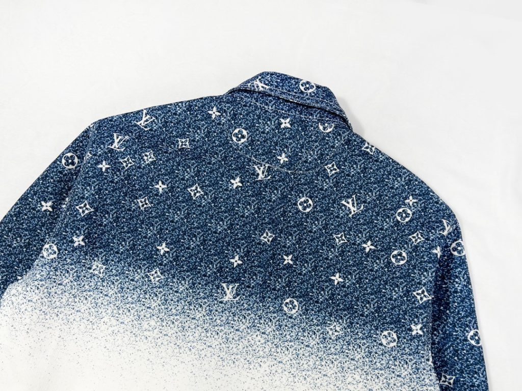 LOUIS VUITTON(ルイヴィトン)2024新作星空のグラデーションカラーデニムジャケットn級品