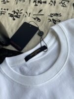 LOUIS VUITTON(ルイヴィトン) アルファベットプリントラウンドネック半袖スーパーコピー