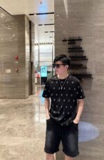 LOUIS VUITTON(ルイヴィトン)ファッションプリントカップルモデル半袖Tシャツスーパーコピー