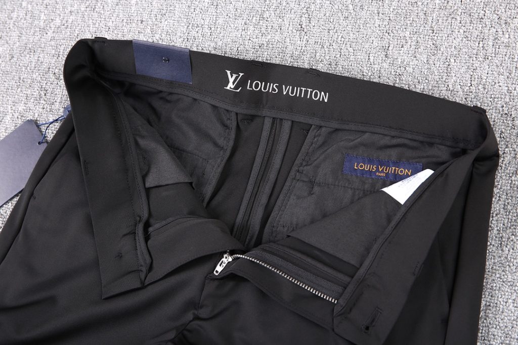 LOUIS VUITTON(ルイヴィトン)2024春夏新作メンズ ビジネスカジュアルパンツn級品