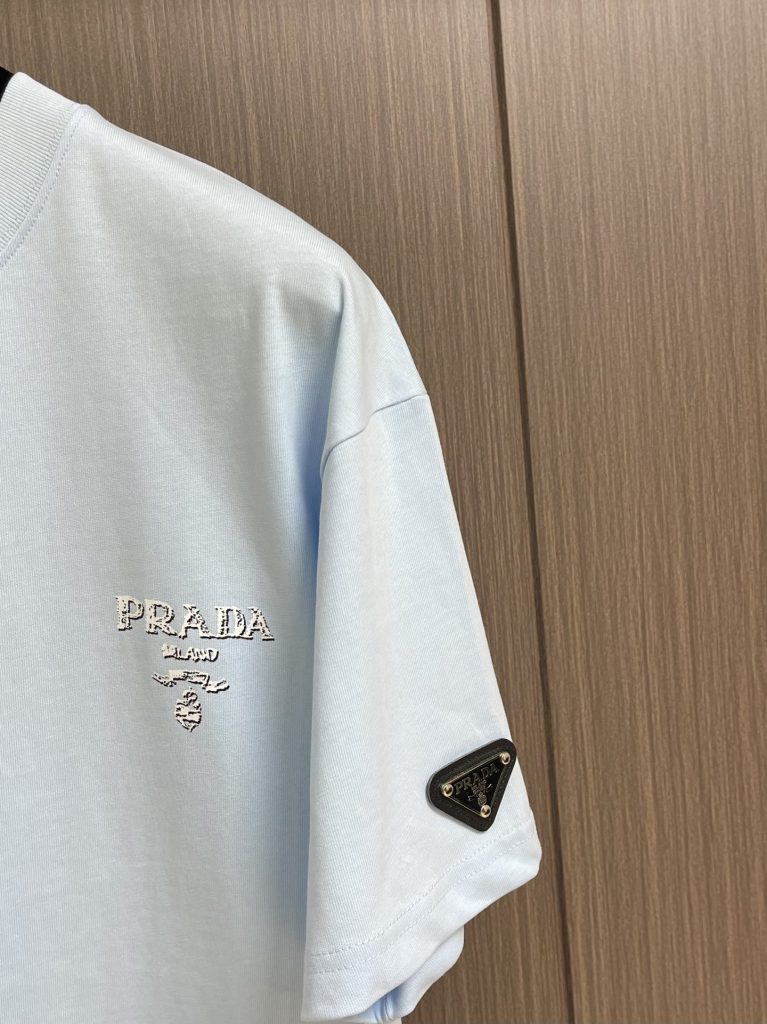 PRADA(プラダ )プリントロゴ男女兼用ラウンドネック半袖スーパーコピー