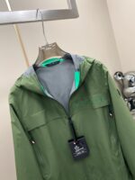 MONCLER(モンクレール) メンズフード付きジャケットスーパーコピー
