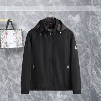 MONCLER(モンクレール) ジッパー フード付きジャケットウインドブレーカー