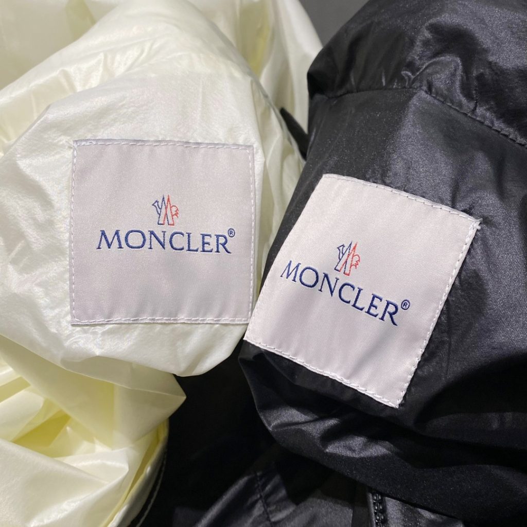 MONCLER(モンクレール)偽物 メンズベースボールジャケット激安通販 