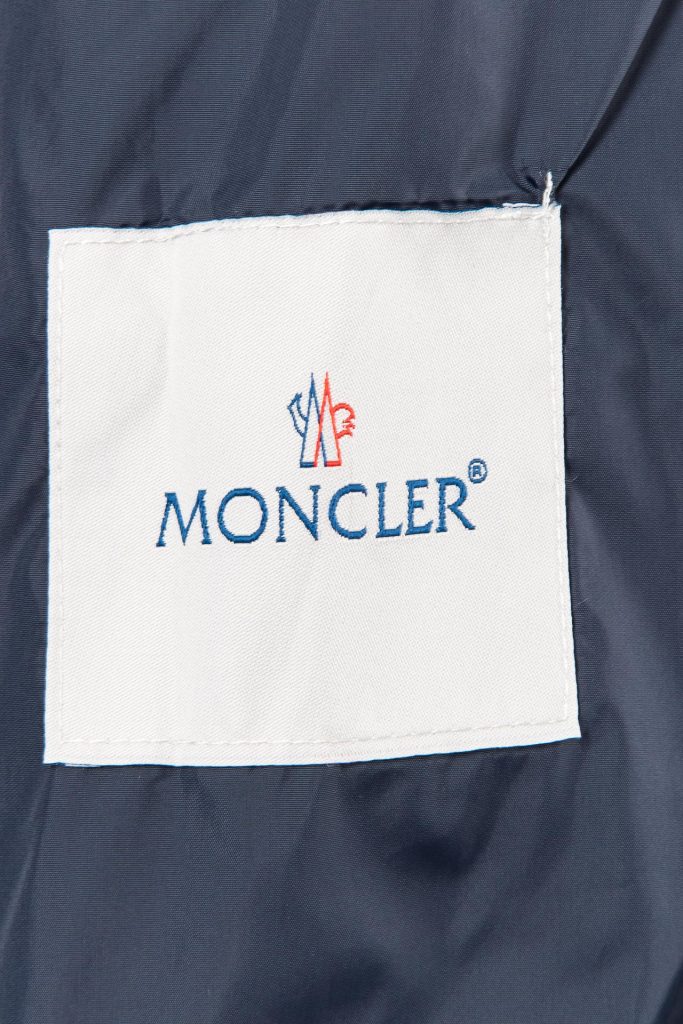 MONCLER(モンクレール)2024春夏新作偽物防水フード付きジャケット激安通販