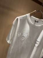 MONCLER(モンクレール)2024春夏刺繍ロゴパターンカップルモデル半袖Tシャツコピー