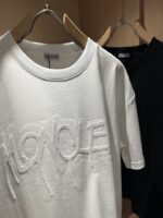 MONCLER(モンクレール)2024春夏刺繍ロゴパターンカップルモデル半袖Tシャツコピー
