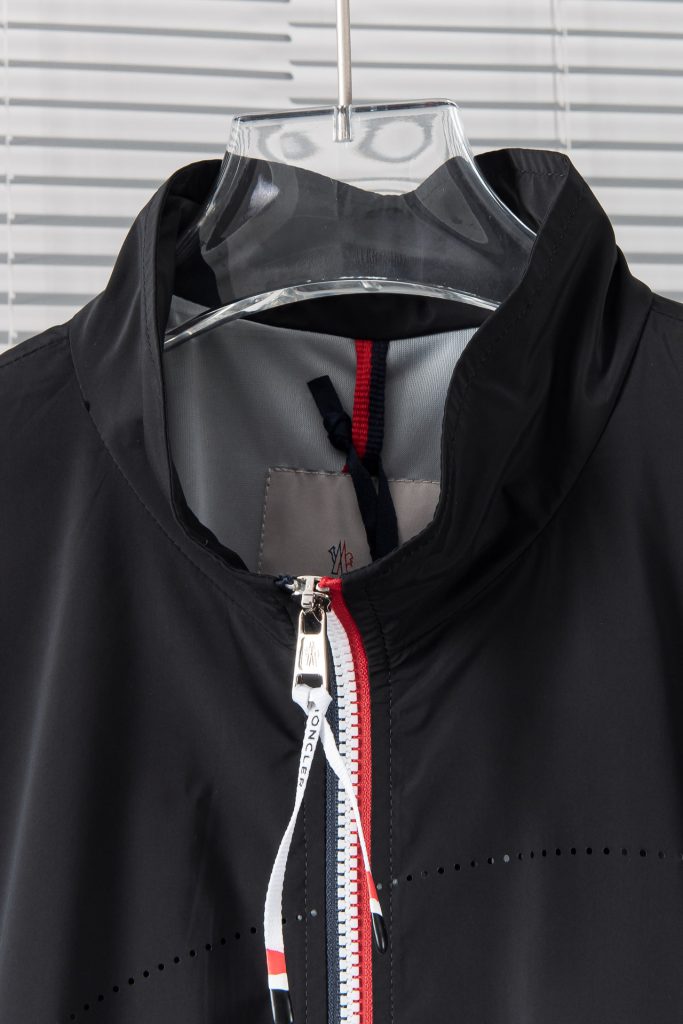 MONCLER(モンクレール)2024春新作スタイリッシュな防風性ジャケット