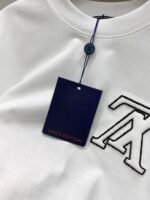 LOUIS VUITTON(ルイヴィトン)2024春夏新作胸刺繍ラウンドネック半袖男女兼用 コピー