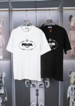 PRADA(プラダ)2024新作偽物刺繍100%コットンカップルモデル半袖Tシャツ激安通販