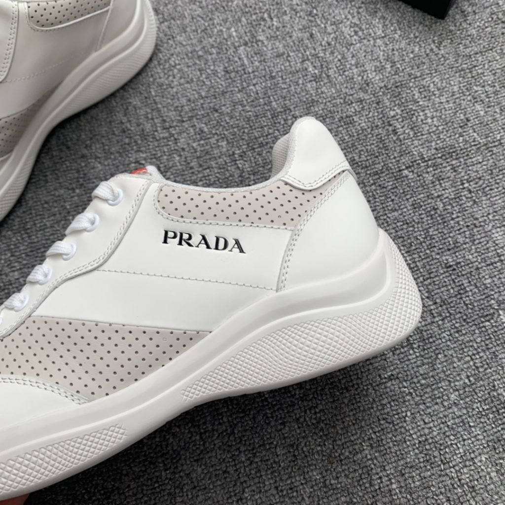 PRADA(プラダ)2024春新作スポーツシューズ快適柔らかい スーパーコピー