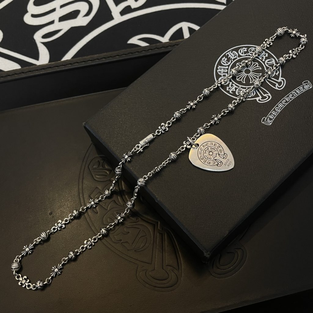 Chrome Hearts（クロムハーツ） スーパーコピー 馬蹄ハート形ペンダントネックレス