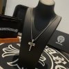 Chrome Hearts（クロムハ ーツ）スーパーコピー クロスダイヤモンド付ペンダントネックレス