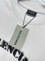 BALENCIAGA(バレンシアガ) コピー 墨染プリントアルファベットTシャツ