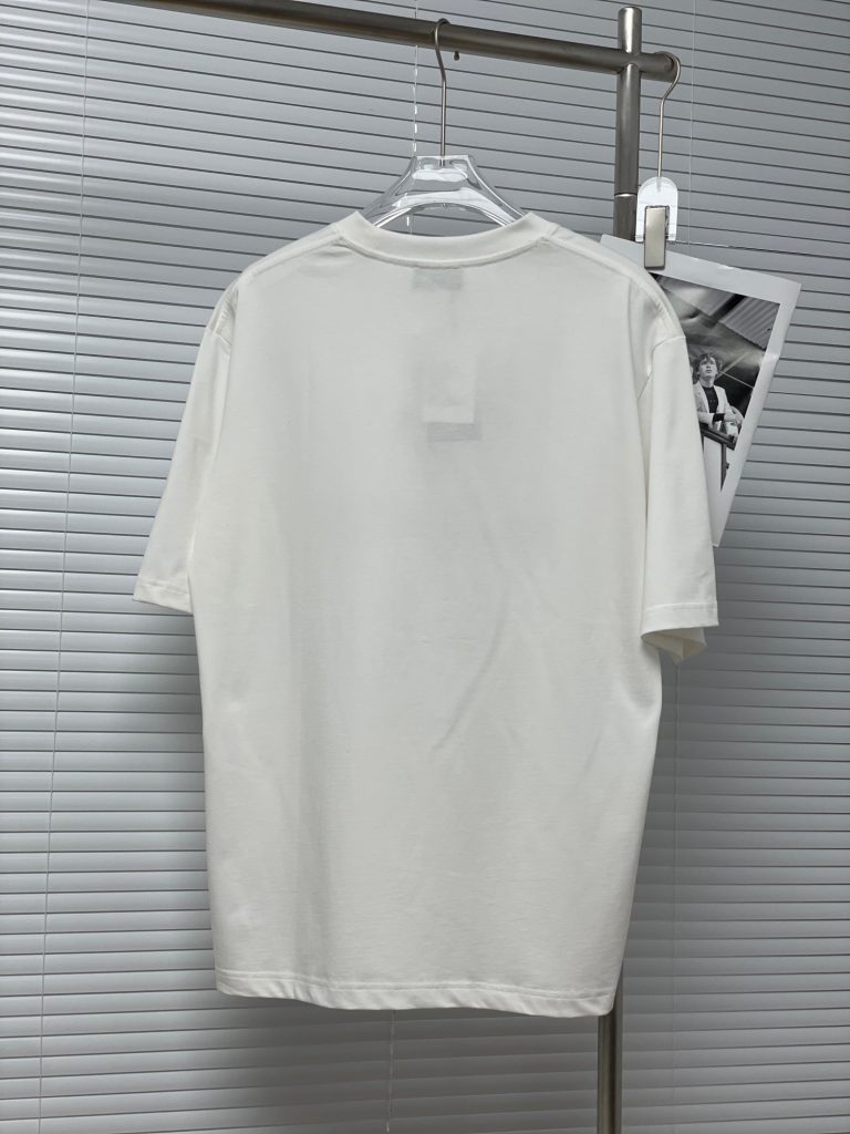 BALENCIAGA(バレンシアガ)  スーパーコピー プリントアルファベットロゴカジュアルペアTシャツ 通販