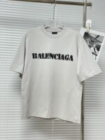BALENCIAGA(バレンシアガ) コピー 墨染プリントアルファベットTシャツ