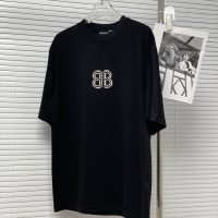 BALENCIAGA(バレンシアガ) コピー 刺繍新ロゴカジュアル半袖Tシャツ