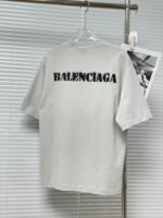 BALENCIAGA(バレンシアガ) コピー 墨染プリントアルファベットTシャツ