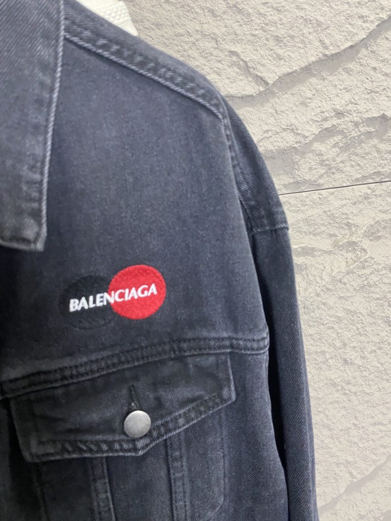 BALENCIAGA(バレンシアガ) 新作 コピー 刺繍デニムジャケット