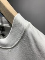 DIOR(ディオール) 芸能人 n級品 プリント破れ穴オシャレカジュアルTシャツ