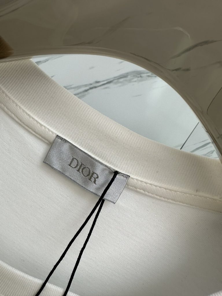 DIOR（ディオール） スーパーコピー 2024春夏新作先発専門店最新作半袖 激安通販